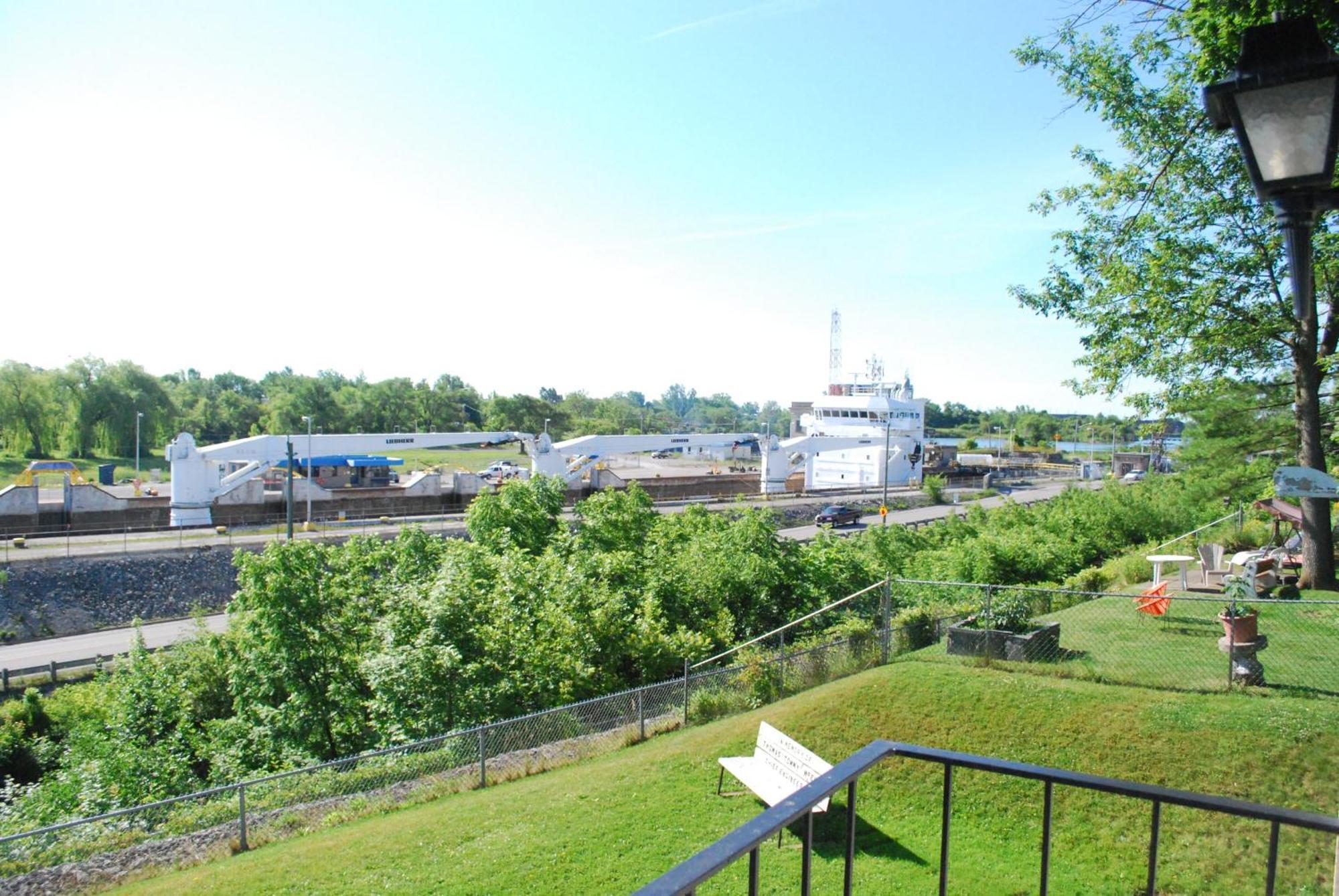 The Inn At Lock Seven Thorold Eksteriør billede