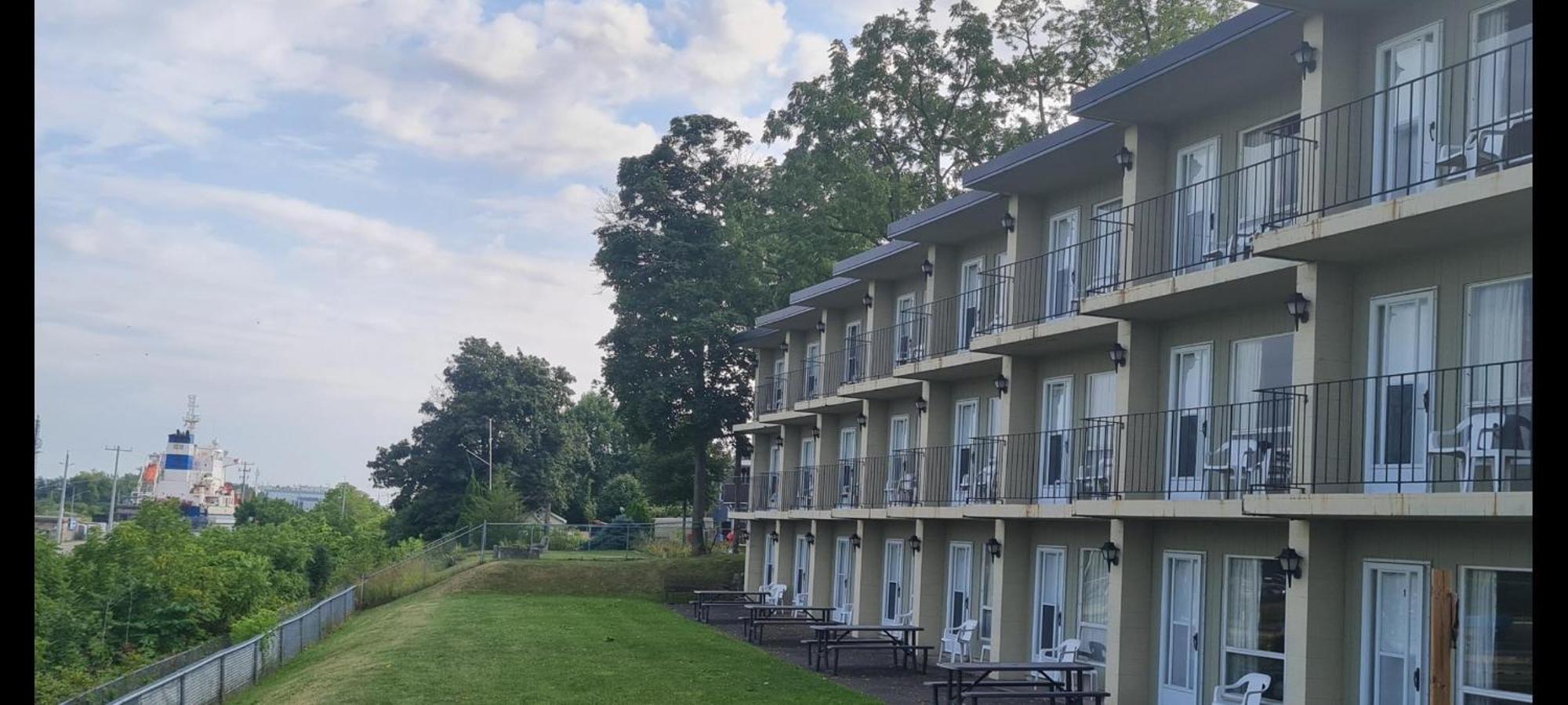 The Inn At Lock Seven Thorold Eksteriør billede