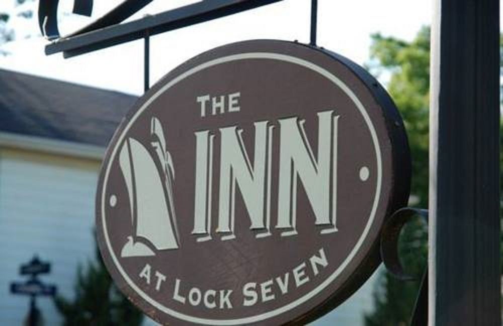 The Inn At Lock Seven Thorold Eksteriør billede